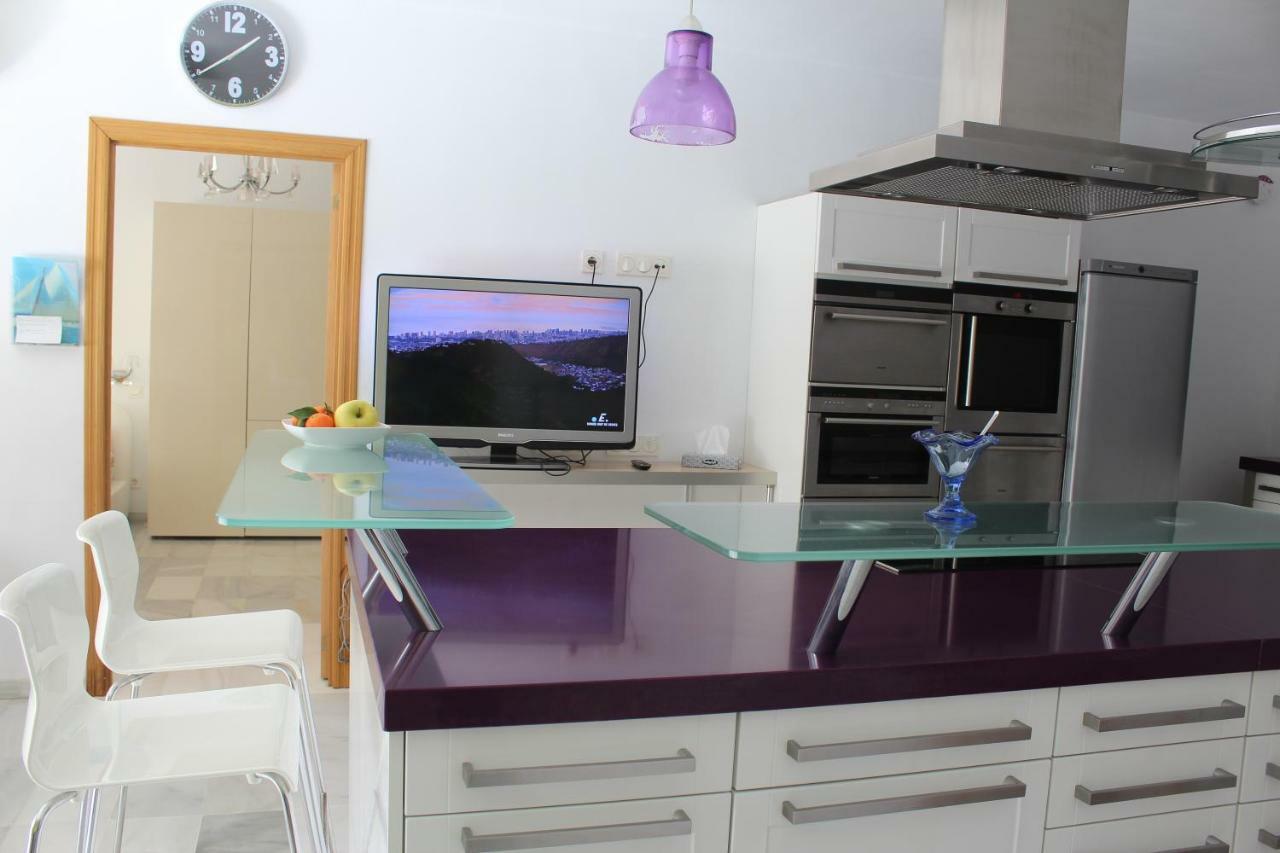 Alcazaba Beach Apartment 3302 Estepona Exterior foto